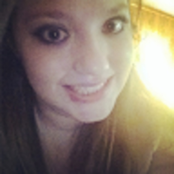 Meet your Posher, Bianca - Picture 1 of 1